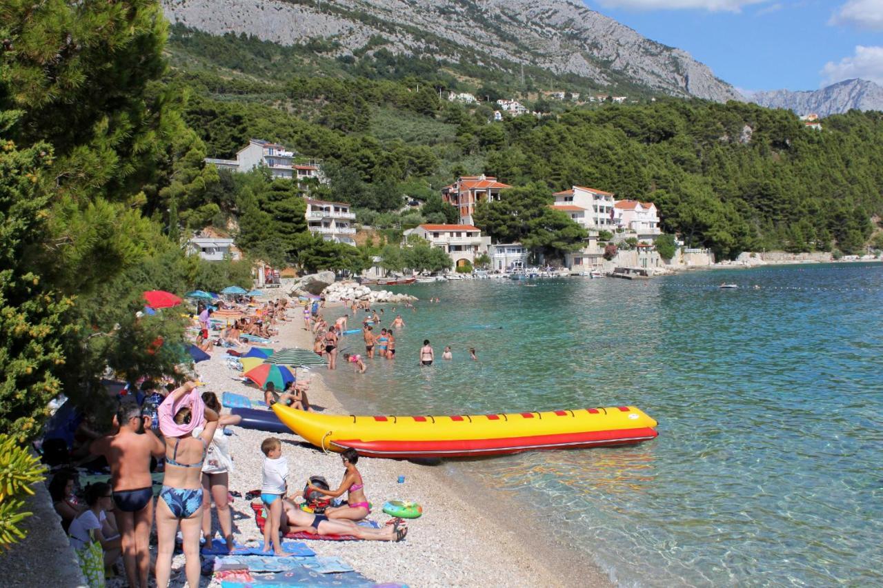 Apartments With A Parking Space Brela, Makarska - 16603 Luaran gambar