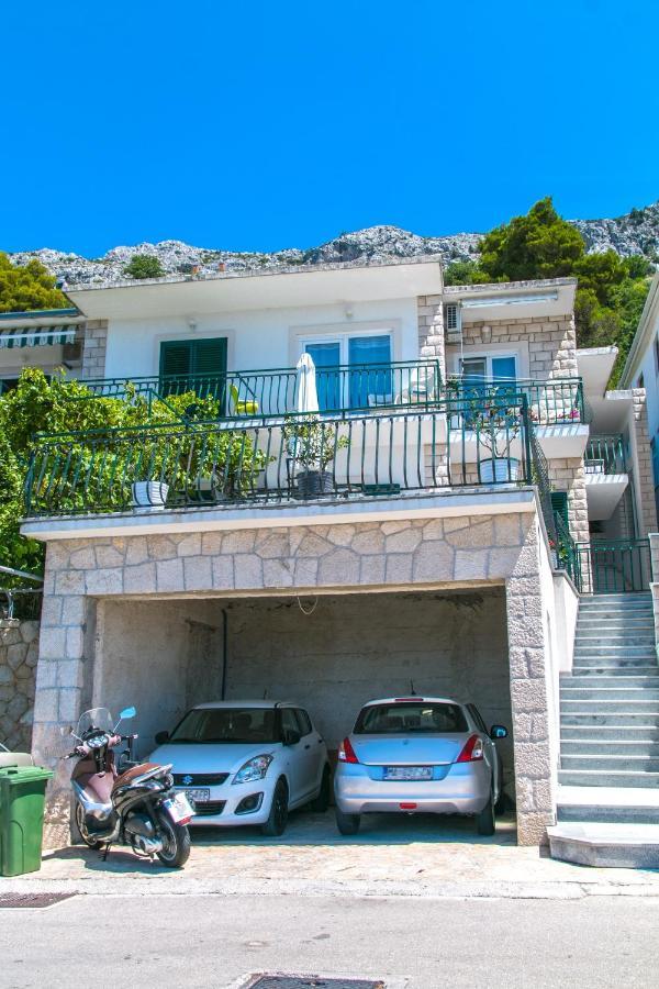 Apartments With A Parking Space Brela, Makarska - 16603 Luaran gambar