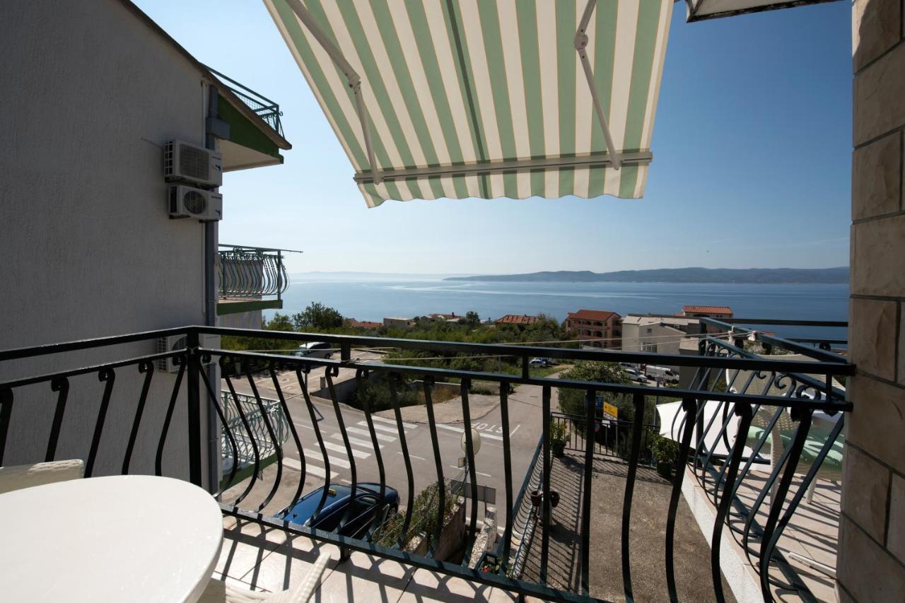Apartments With A Parking Space Brela, Makarska - 16603 Luaran gambar