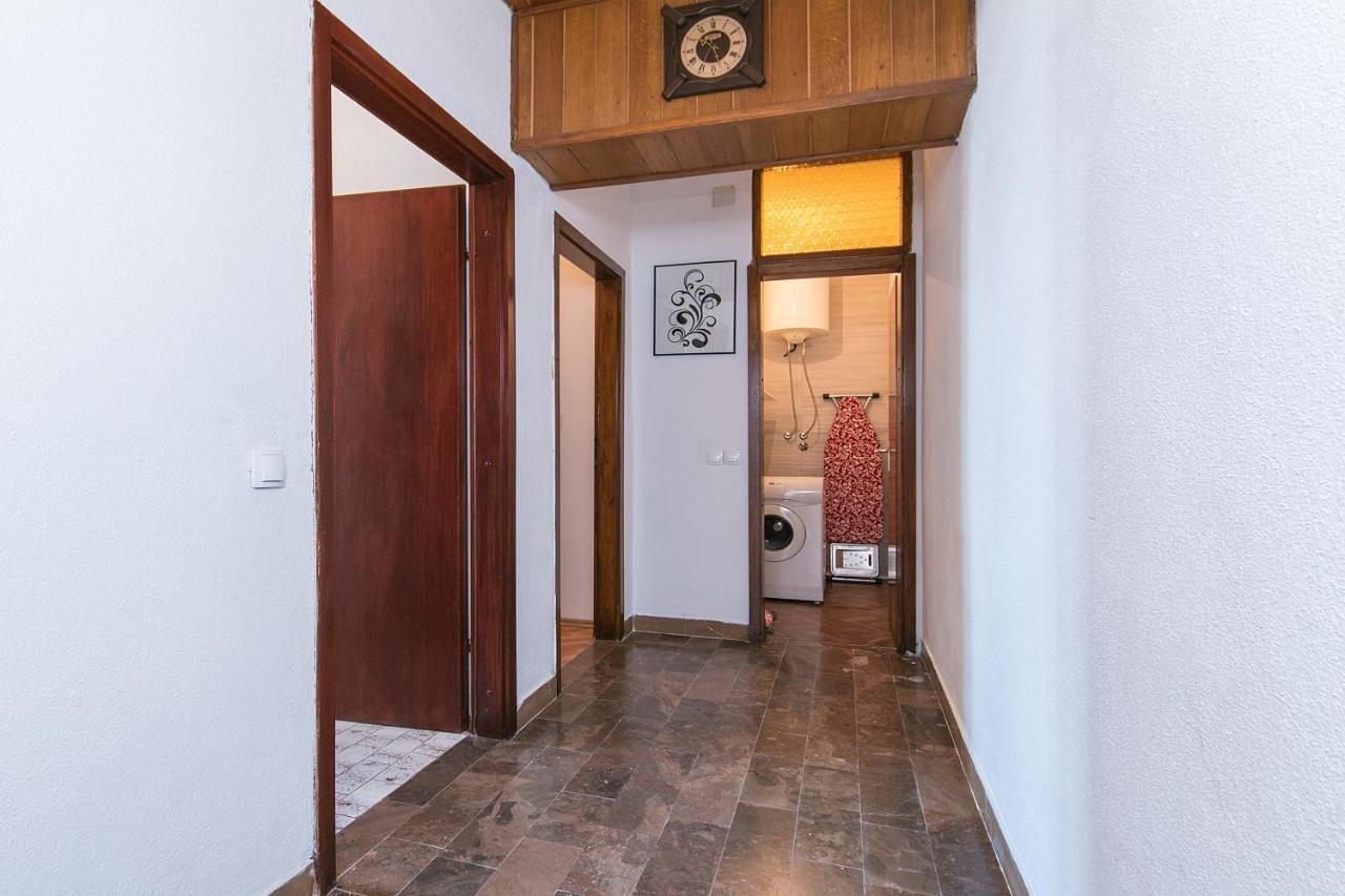 Apartments With A Parking Space Brela, Makarska - 16603 Luaran gambar